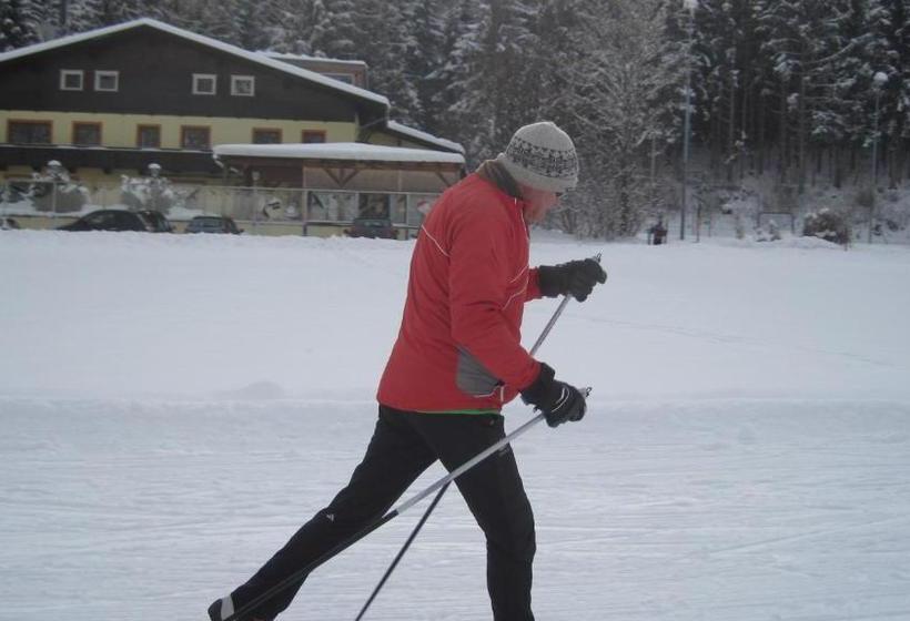 בית מלון כפרי The Art & Sport