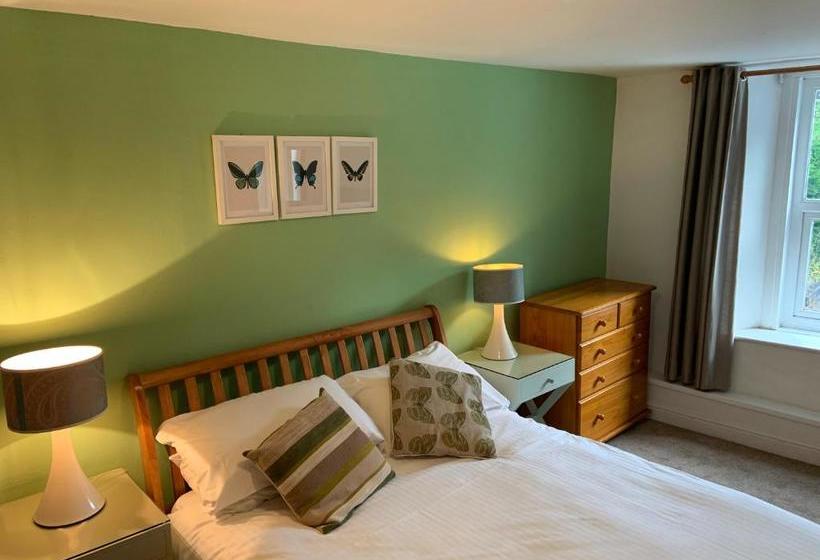 Bed and Breakfast The Halfway House Pub And Kitchen