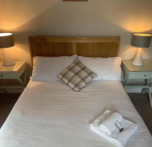 Bed and Breakfast The Halfway House Pub And Kitchen