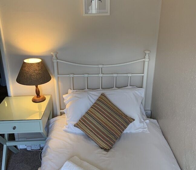 Bed and Breakfast The Halfway House Pub And Kitchen