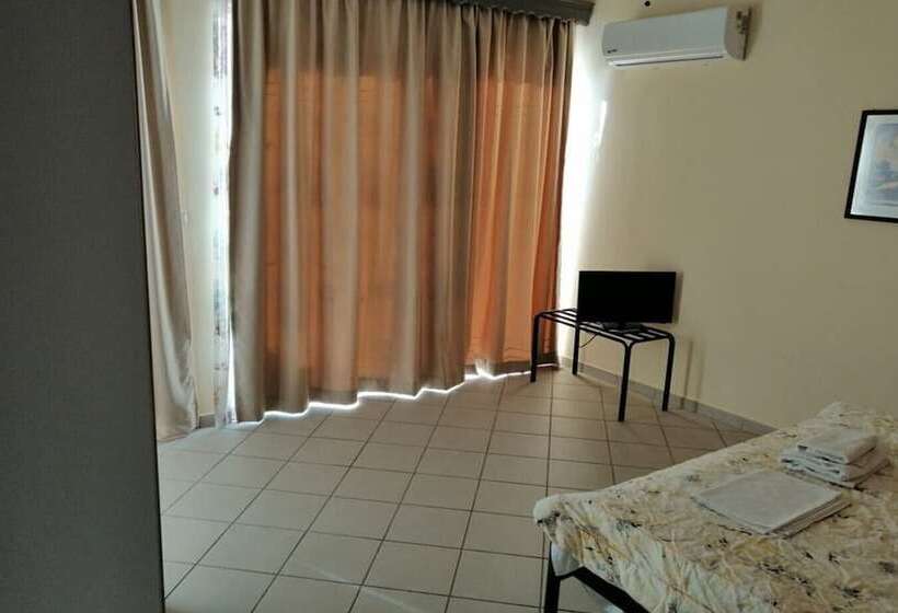 בית מלון כפרי Eugenia Studios