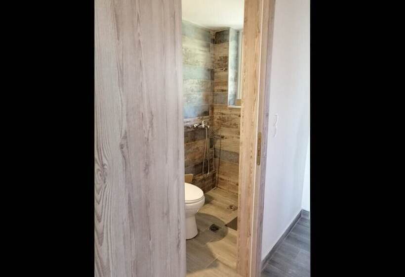 בית מלון כפרי Eugenia Studios