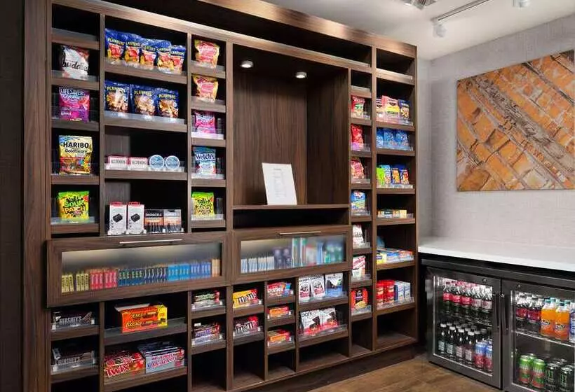 Hotelli Hampton Inn Redmond Bend Airport, Or