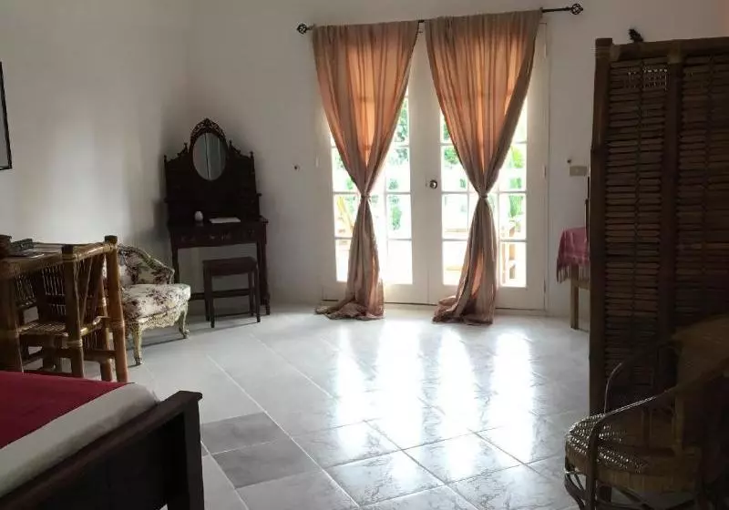 هتل Villa D Enghien