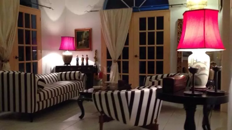 هتل Villa D Enghien