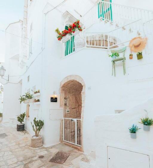 Bed and Breakfast Grotta Carlotta