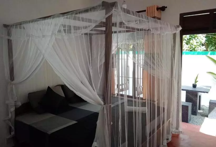 Hotelli Bakery Family Guest House