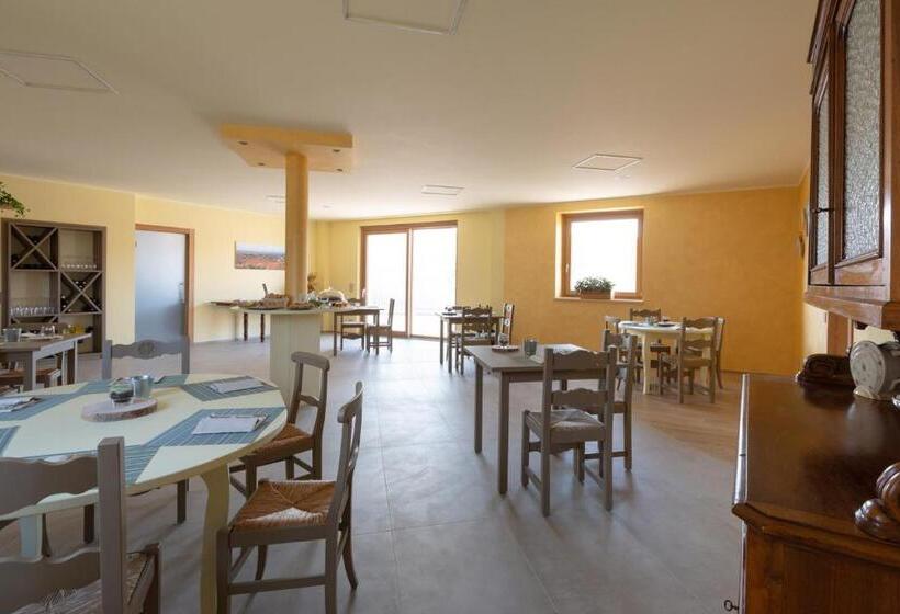 فندق Cascina Pajanòt