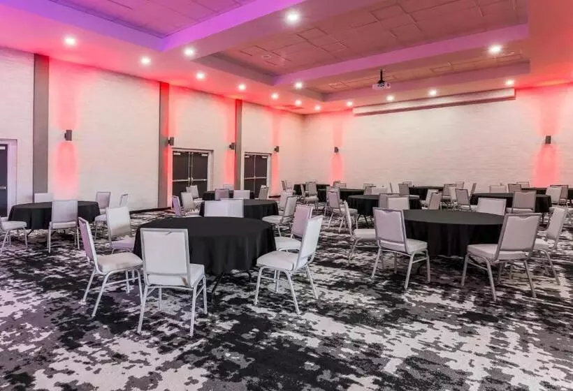 ホテル Four Points By Sheraton Amarillo Central