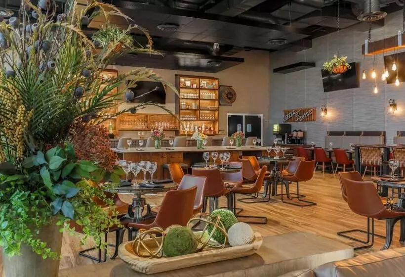 ホテル Four Points By Sheraton Amarillo Central