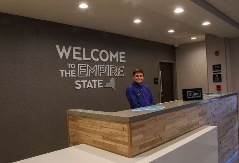 בית מלון כפרי Hampton Inn & Suites Olean