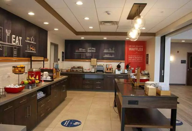 Hotelli Hampton Inn & Suites Olean