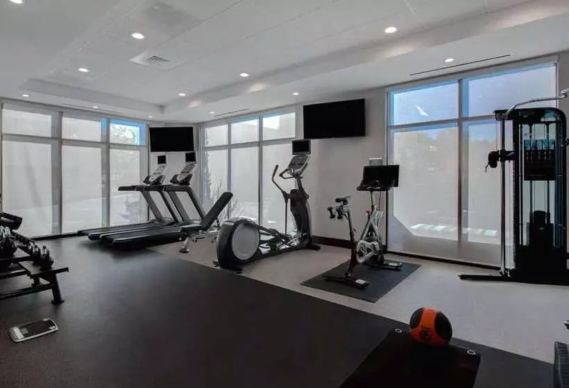 ホテル Home2 Suites By Hilton Anderson Downtown