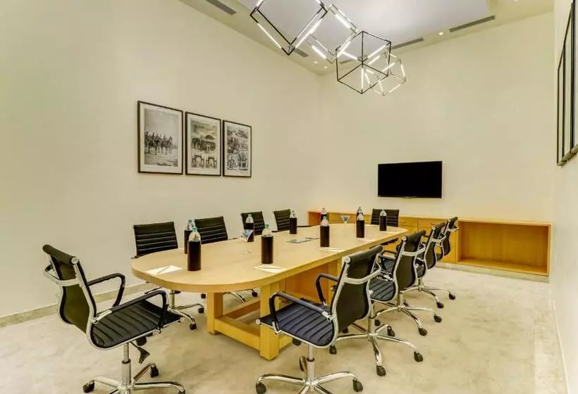 ホテル Lemon Tree Premier Bhubaneswar