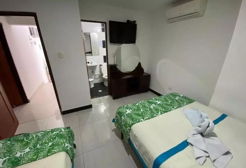 ホテル Maratea Melgar