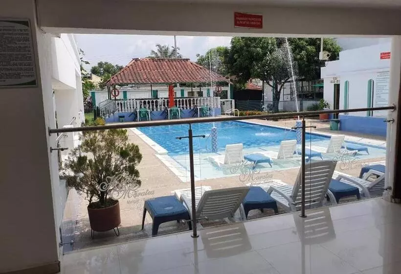 ホテル Maratea Melgar