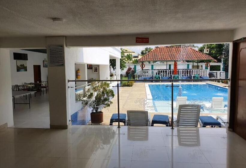 هتل Maratea Melgar