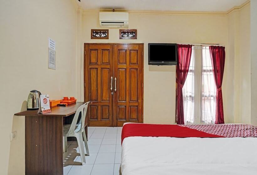 هتل Oyo 90415 Havana Orange Guest House