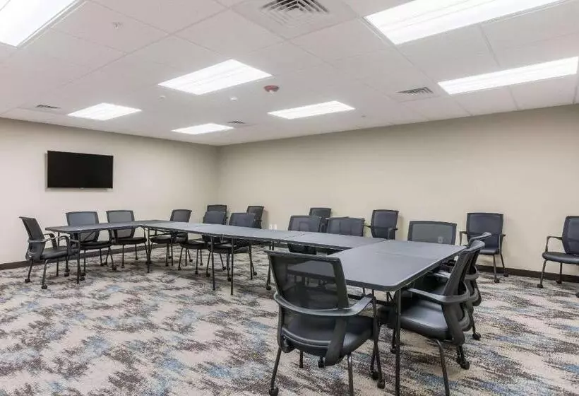 Hotelli Sleep Inn & Suites Webb City