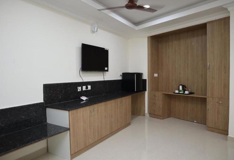 ホテル Sri Kamala Nivas