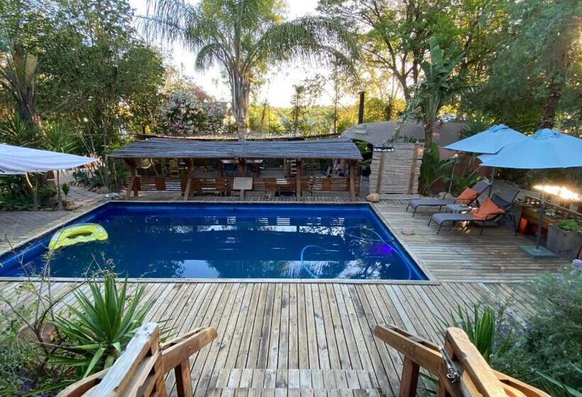 بنسيون Karoozin Village