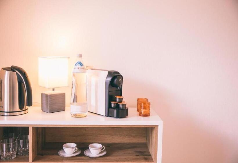 بنسيون Nefer, Haus