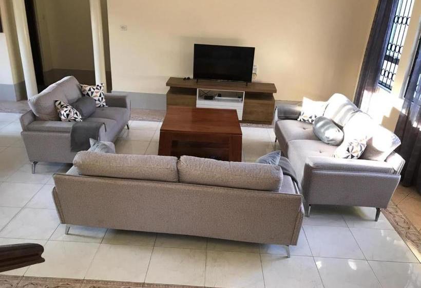 پانسیون Vescon - Maki Home Bamburi