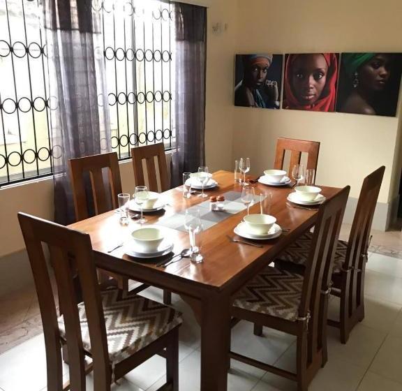 پانسیون Vescon - Maki Home Bamburi