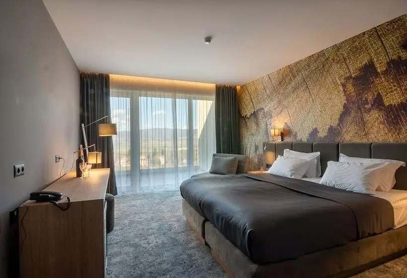 The Five Elements Hotel And Spa