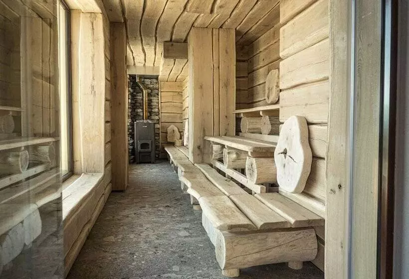 The Five Elements Hotel And Spa