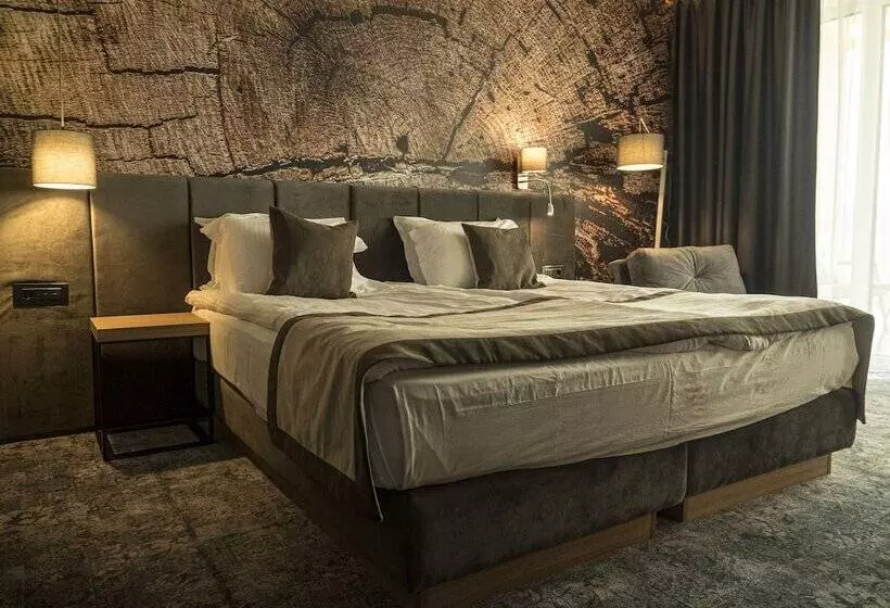 The Five Elements Hotel And Spa