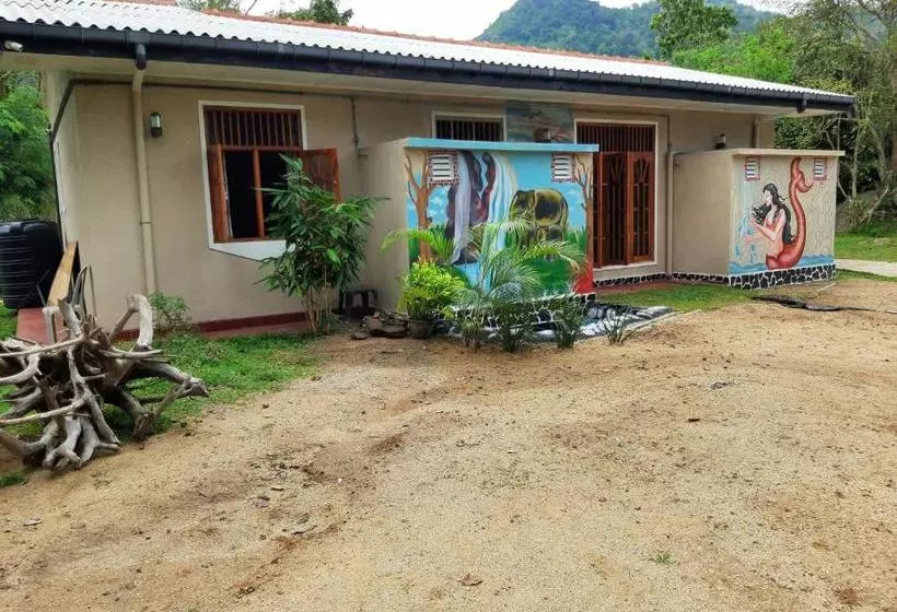 ペンション Kande Gedara Resort