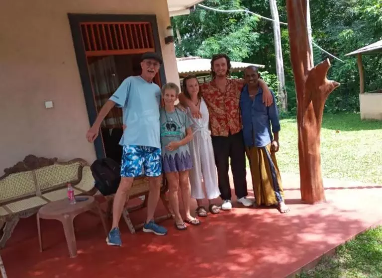 ペンション Kande Gedara Resort