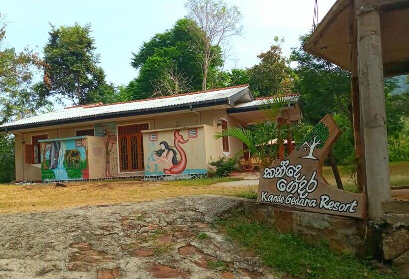 Pensionat Kande Gedara Resort