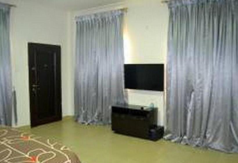 پانسیون Geneza Executive