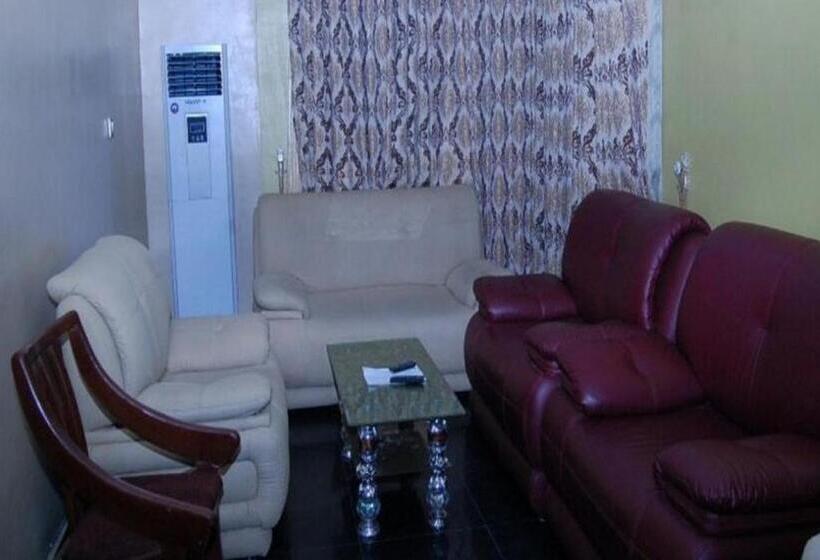 پانسیون Room In Lodge Royal Park Hotel Suite Asaba