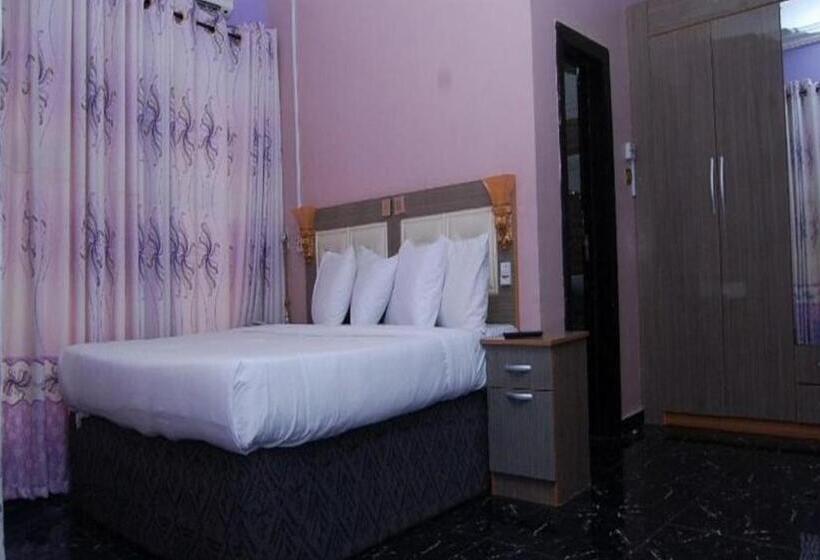 پانسیون Room In Lodge Royal Park Hotel Suite Asaba