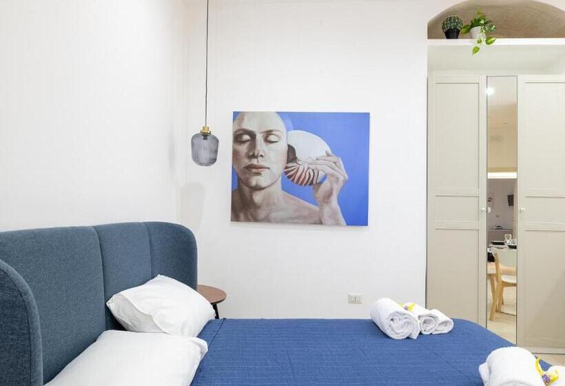 민박 Eloro Guest Houses