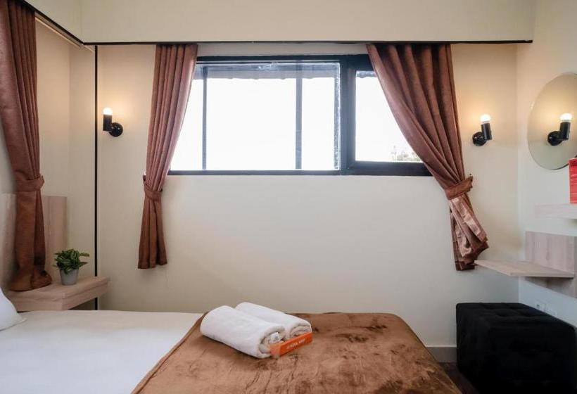 בית מלון כפרי Koolkost Syariah Near Jalan Pajajaran Bogor