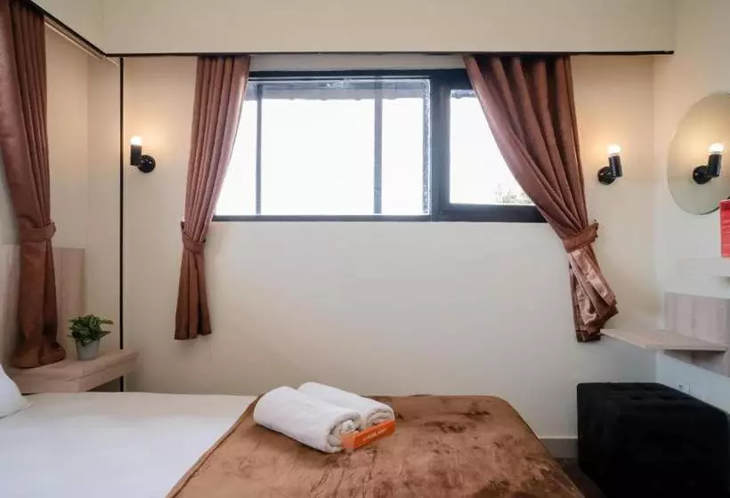 Hotelli Koolkost Syariah Near Jalan Pajajaran Bogor