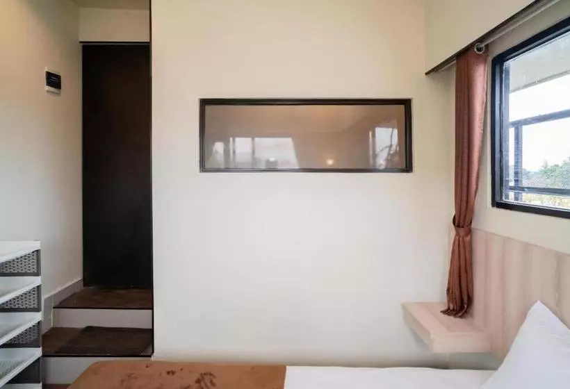 Hotelli Koolkost Syariah Near Jalan Pajajaran Bogor