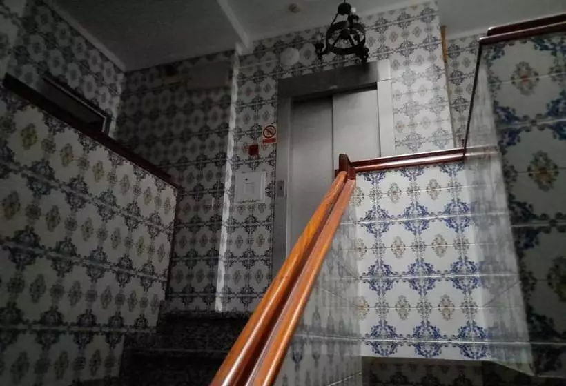 Majatalo Residencial Das Trinas 2