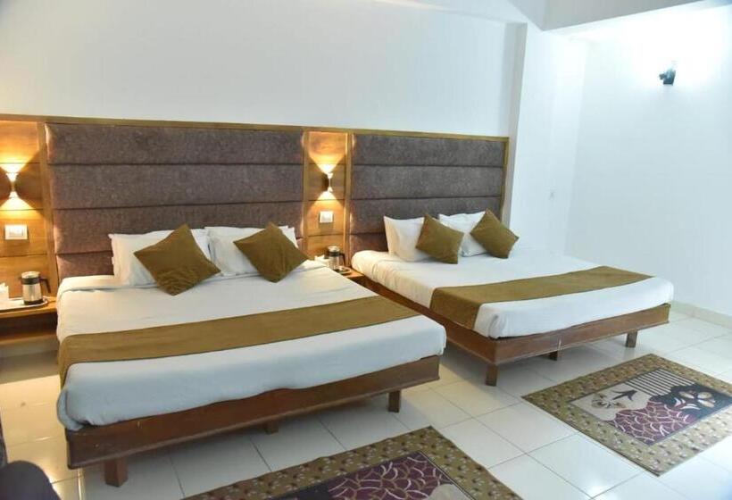 Hotel Atul Regency Katra