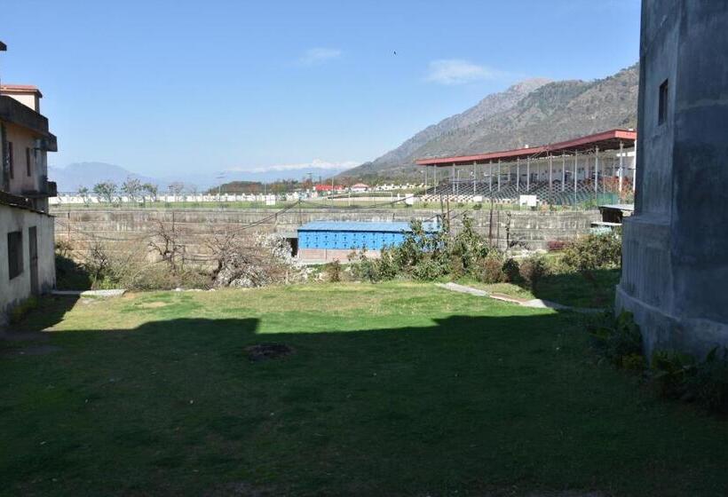 Hotel Atul Regency Katra