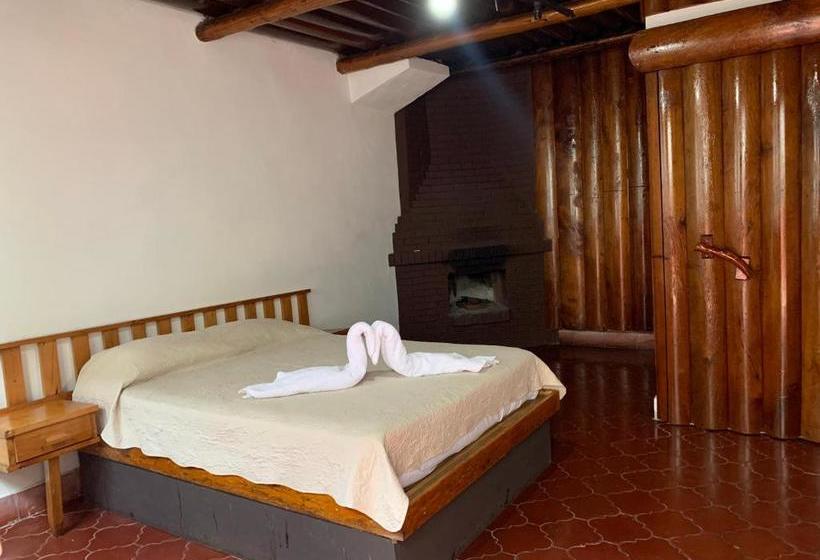 هتل Cypresal Mirador Y Restaurante