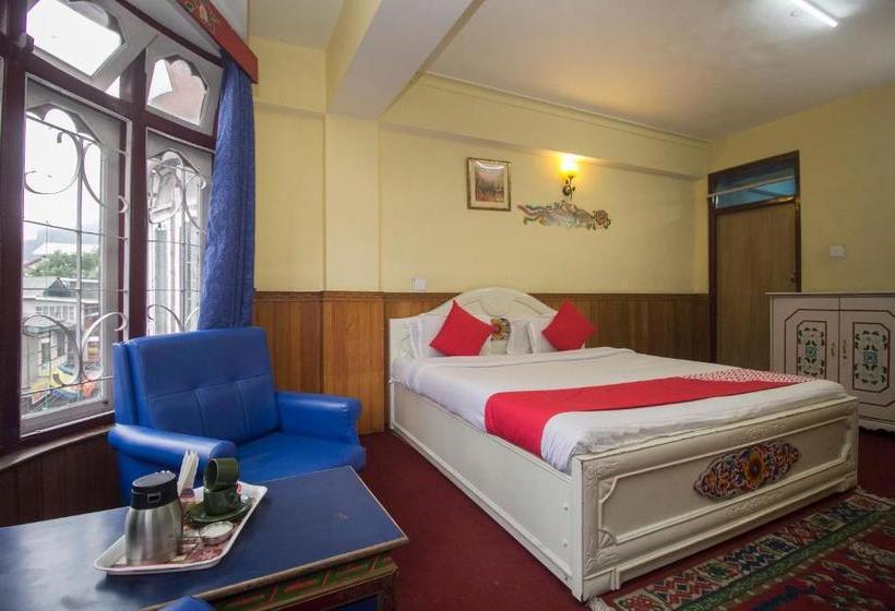 ホテル Oyo 80046 Flagship  Snow Lion