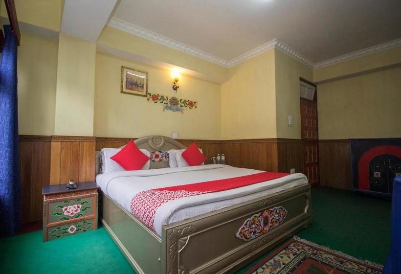 ホテル Oyo 80046 Flagship  Snow Lion