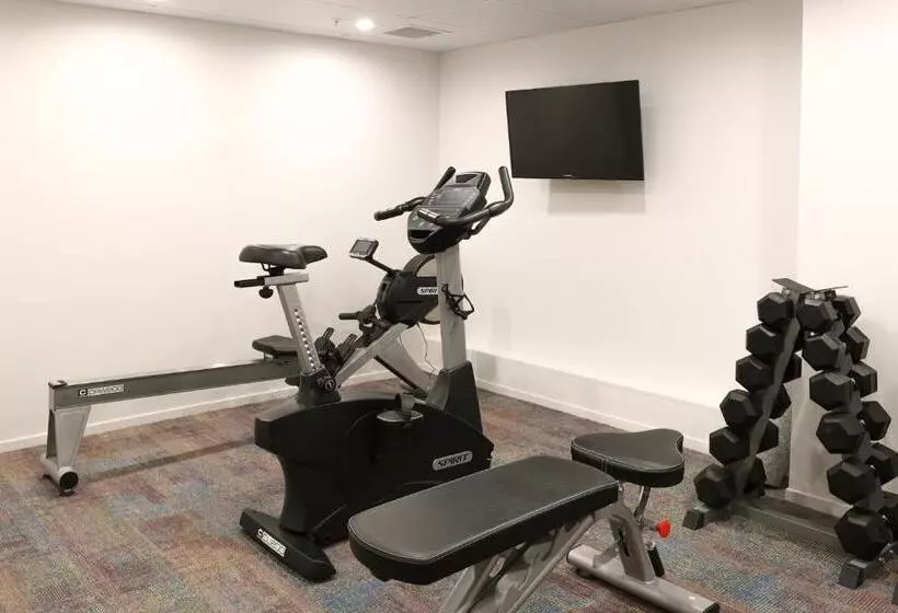 هتل Ramada By Wyndham Wellington Taranaki Street