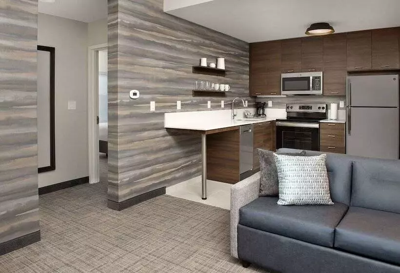 Hotelli Residence Inn Doral Mall Area