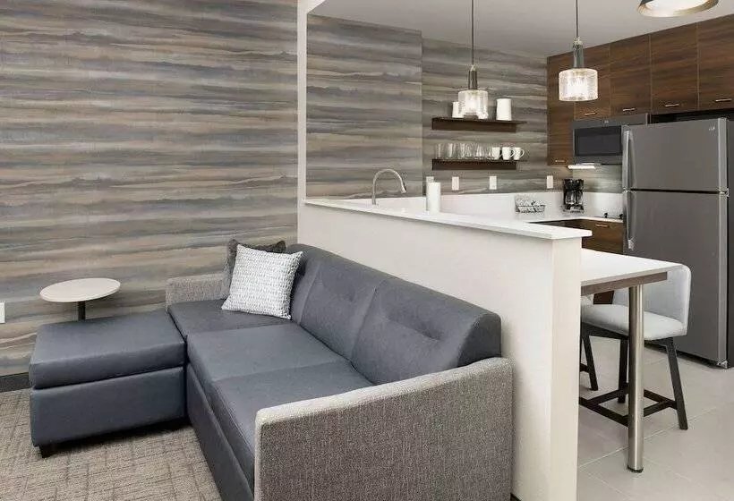 Hotelli Residence Inn Doral Mall Area